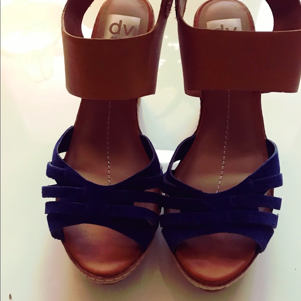 Dolce Vita Navy Blue & Tan Wedges